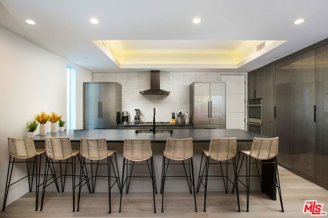 6064 Saturn Street, Los Angeles, CA 90035 — photo 11 of 31