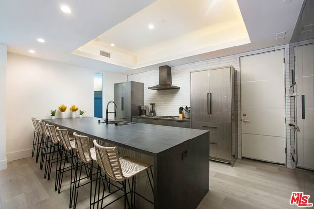6064 Saturn Street, Los Angeles, CA 90035 — photo 12 of 31