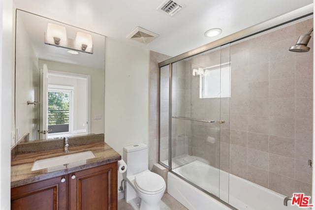 438 Arnaz Drive 106, Los Angeles, CA 90048 — photo 8 of 16