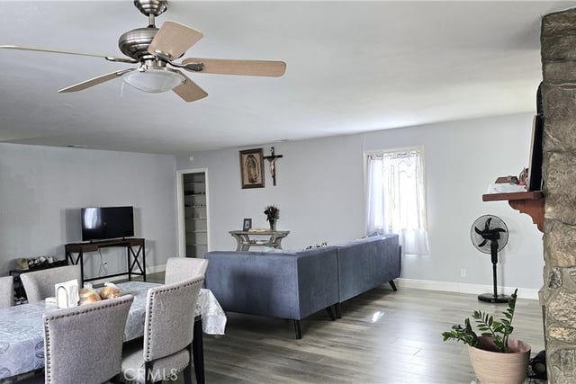 7865 Jamieson, Reseda, CA 91335 — photo 14 of 42