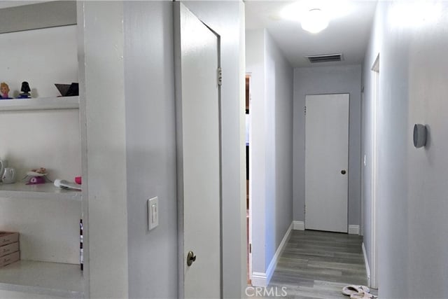 7865 Jamieson, Reseda, CA 91335 — photo 16 of 42