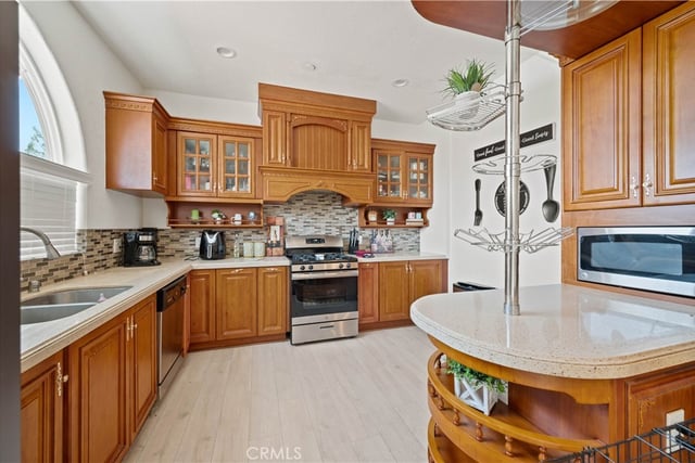 1755 Heywood, Simi Valley, CA 93065 — photo 8 of 20