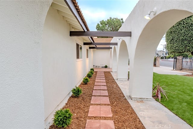 8018 Winnetka Avenue, Winnetka, CA 91306 — photo 24 of 29