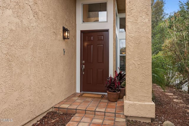 708 Kickapoo Drive, Ventura, CA 93001 — photo 2 of 39