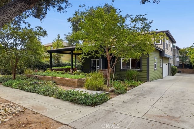 537 Cypress, Pasadena, CA 91103 — photo 5 of 39