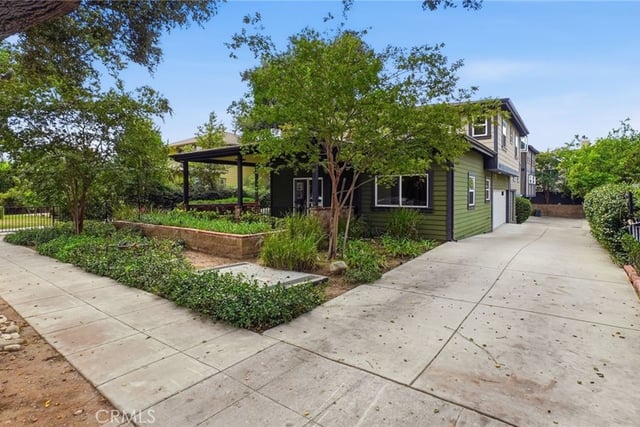 537 Cypress, Pasadena, CA 91103 — photo 7 of 39