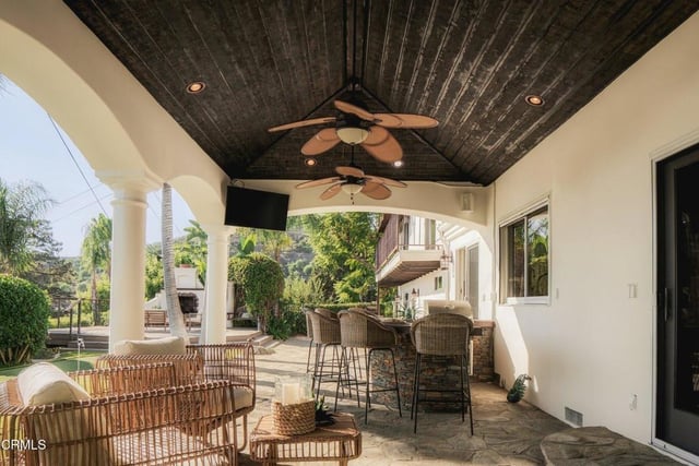 1249 COLINA Vista, Ventura, CA 93003 — photo 16 of 25