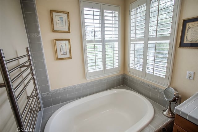27016 Island, Valencia, CA 91355 — photo 39 of 58
