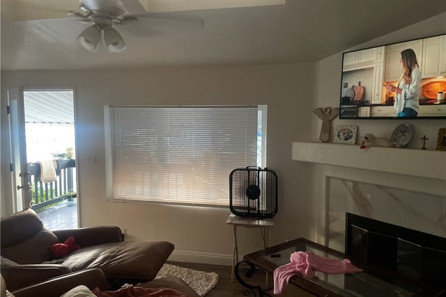 6233 E Sea Breeze Drive 17, Long Beach, CA 90803 — photo 10 of 36
