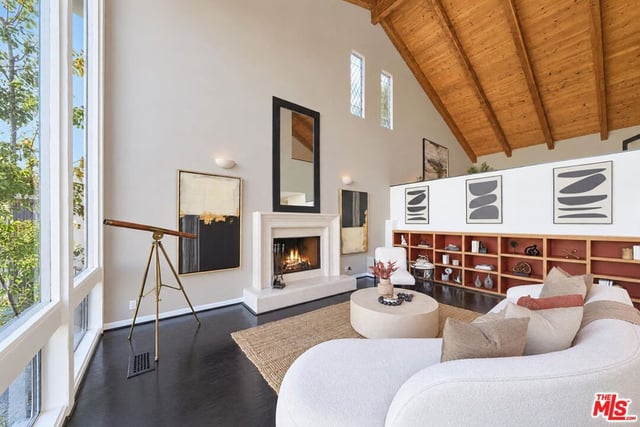 3518 3/4 Multiview Drive, Los Angeles, CA 90068 — photo 10 of 37