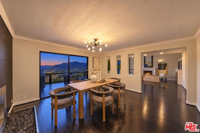 3518 3/4 Multiview Drive, Los Angeles, CA 90068 — photo 13 of 37