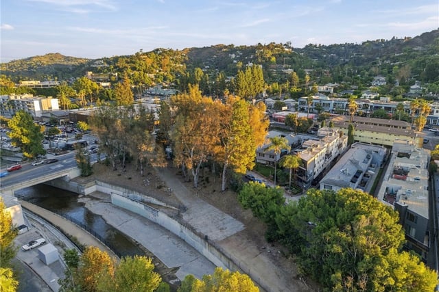 12930 Valleyheart 9, Studio City, CA 91604 — photo 41 of 52