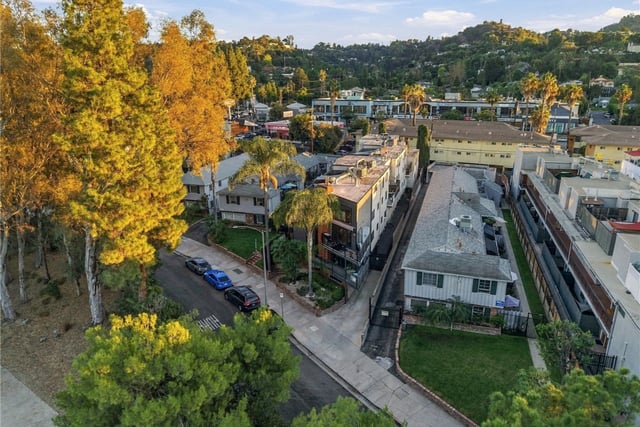 12930 Valleyheart 9, Studio City, CA 91604 — photo 45 of 52