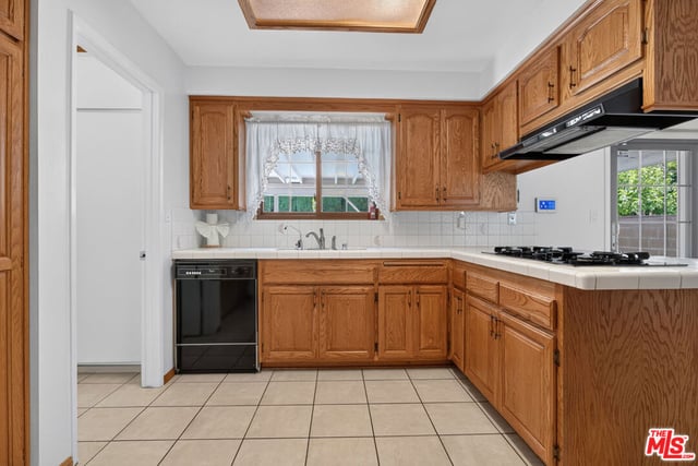 24843 Fourl Road, Newhall, CA 91321 — photo 13 of 39