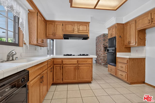24843 Fourl Road, Newhall, CA 91321 — photo 14 of 39
