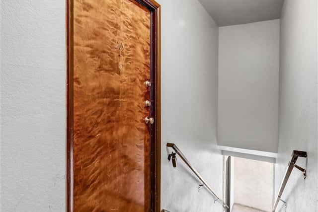 5805 Whitsett Avenue 201, Valley Village, CA 91607 — photo 24 of 27