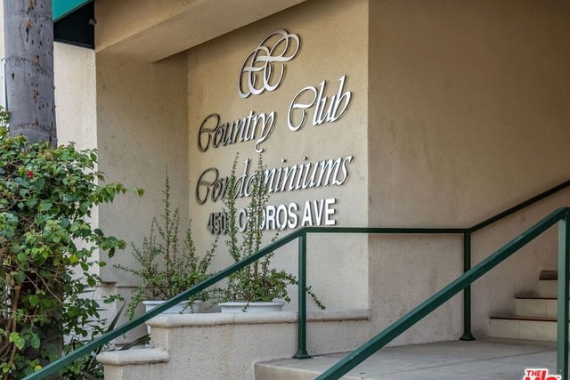 4501 Cedros Avenue 206, Sherman Oaks, CA 91403 — photo 21 of 27
