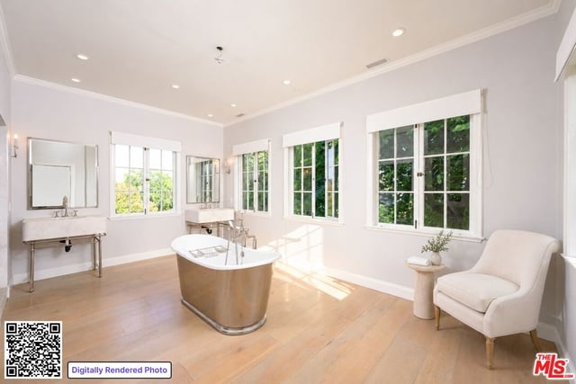 366 S June Street, Los Angeles, CA 90020 — photo 14 of 21