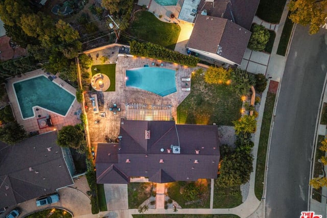 23001 Lita Place, Woodland Hills, CA 91364 — photo 12 of 44