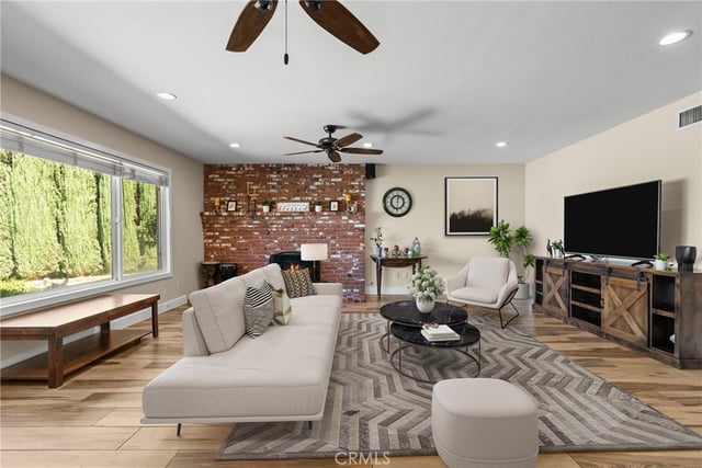 23044 Hilse, Newhall, CA 91321 — photo 10 of 51