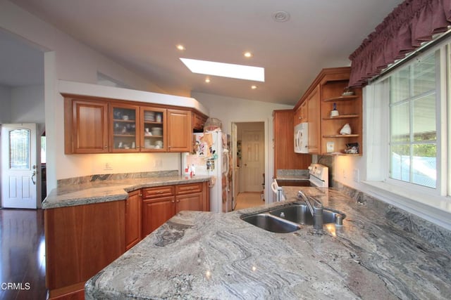 217 El Pasillo 0, Newbury Park, CA 91320 — photo 11 of 39