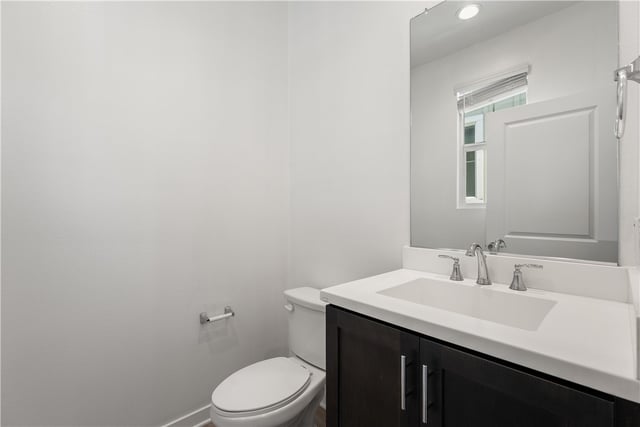 8336 N Peyton Way, West Hills, CA 91304 — photo 11 of 22