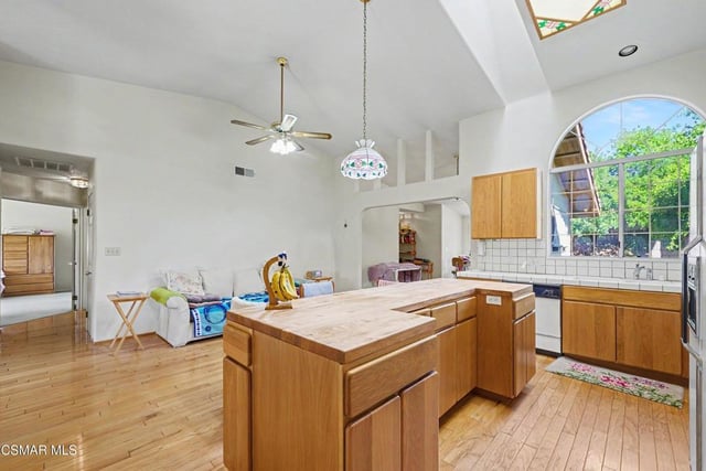 1635 Bridgegate Street, Westlake Village, CA 91361 — photo 13 of 70