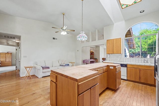 1635 Bridgegate Street, Westlake Village, CA 91361 — photo 14 of 70