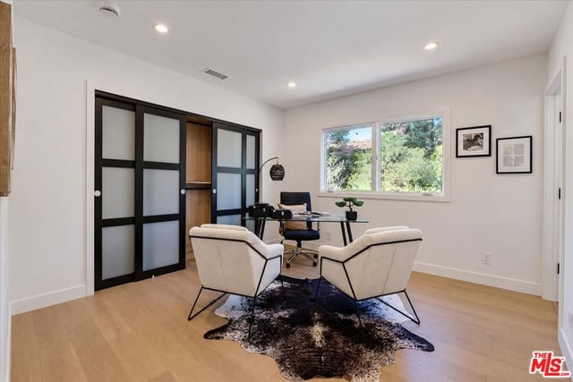 17153 Adlon Road, Encino, CA 91436 — photo 34 of 54