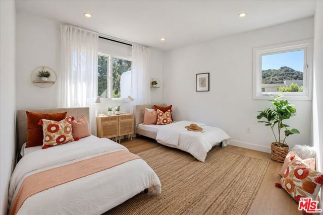 17153 Adlon Road, Encino, CA 91436 — photo 39 of 54