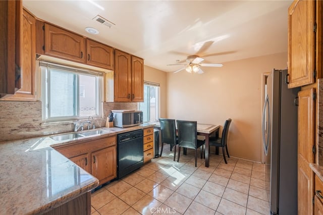 23133 Meyler, Torrance, CA 90502 — photo 15 of 24