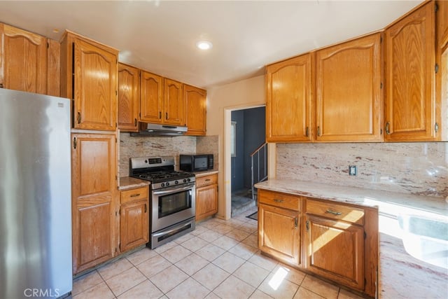 23133 Meyler, Torrance, CA 90502 — photo 16 of 24
