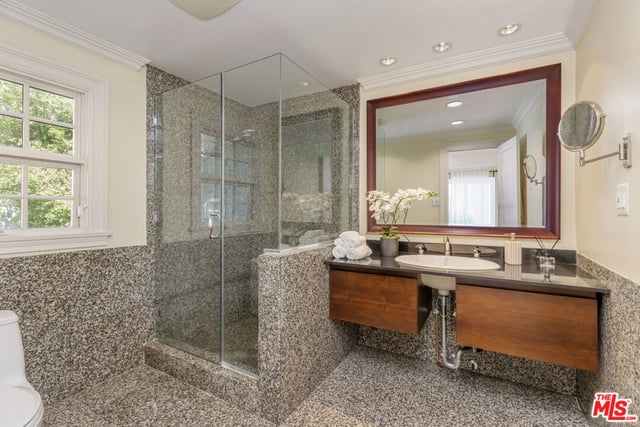 4205 W 6th Street, Los Angeles, CA 90020 — photo 31 of 66