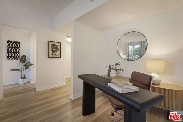4455 Los Feliz Boulevard 204, Los Angeles, CA 90027 — photo 10 of 29