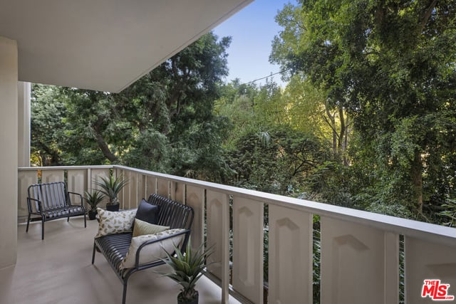 4455 Los Feliz Boulevard 204, Los Angeles, CA 90027 — photo 14 of 29