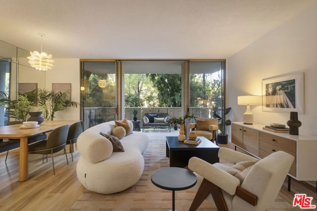 4455 Los Feliz Boulevard 204, Los Angeles, CA 90027 — photo 5 of 29