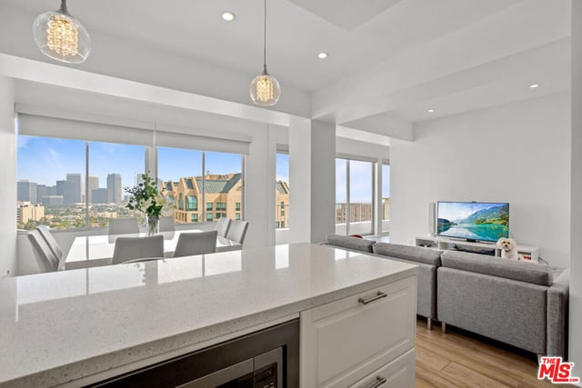 10501 Wilshire Boulevard 1709, Los Angeles, CA 90024 — photo 12 of 34