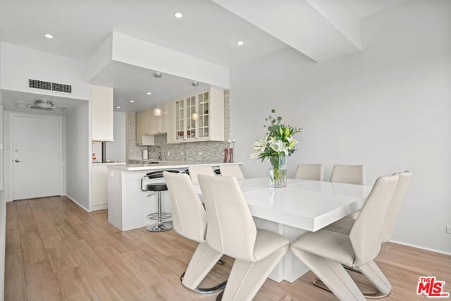 10501 Wilshire Boulevard 1709, Los Angeles, CA 90024 — photo 13 of 34