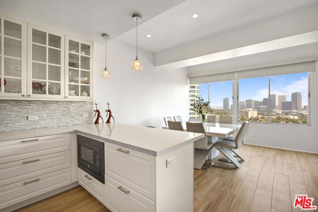 10501 Wilshire Boulevard 1709, Los Angeles, CA 90024 — photo 9 of 34
