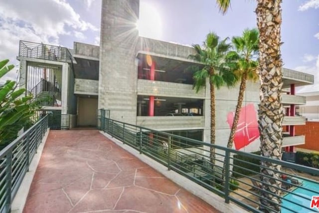420 S San Pedro Street 628, Los Angeles, CA 90013 — photo 37 of 43