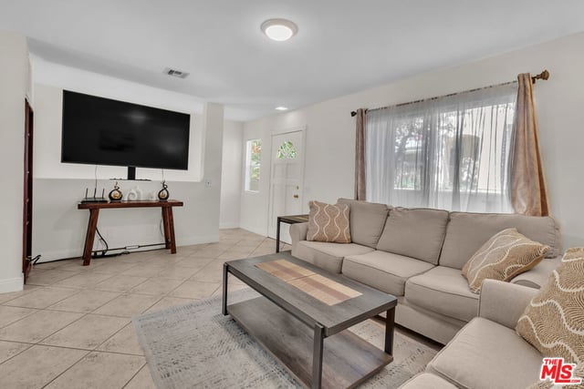 12411 Osborne Street 89, Pacoima, CA 91331 — photo 6 of 43