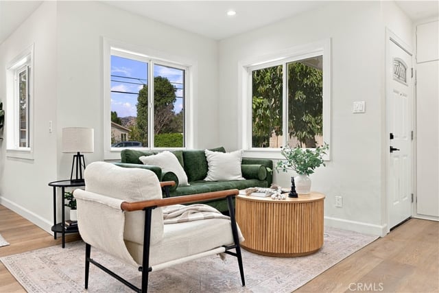 10216 Owensmouth, Chatsworth, CA 91311 — photo 12 of 31