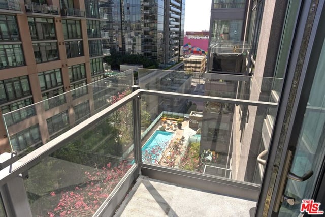1100 S Hope Street 1111, Los Angeles, CA 90015 — photo 11 of 68