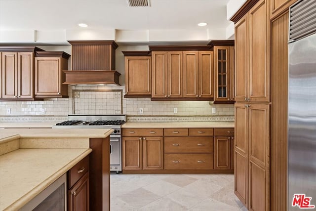22716 Sylvan Street, Woodland Hills, CA 91367 — photo 10 of 45