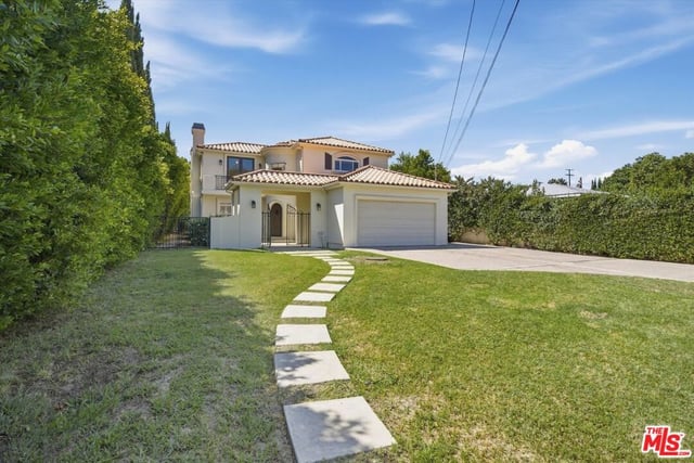 22716 Sylvan Street, Woodland Hills, CA 91367 — photo 2 of 45
