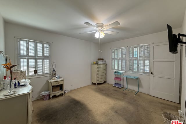 3810 S Dunsmuir Avenue, Los Angeles, CA 90008 — photo 11 of 32