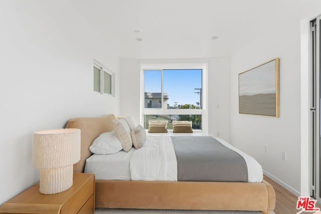 1244 14th Street E, Santa Monica, CA 90404 — photo 20 of 31