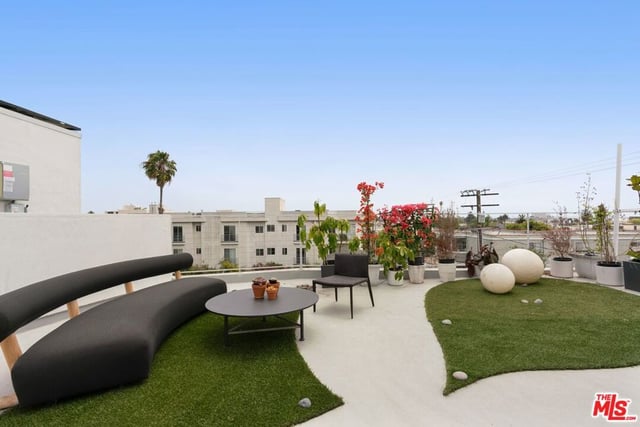 1244 14th Street E, Santa Monica, CA 90404 — photo 22 of 31