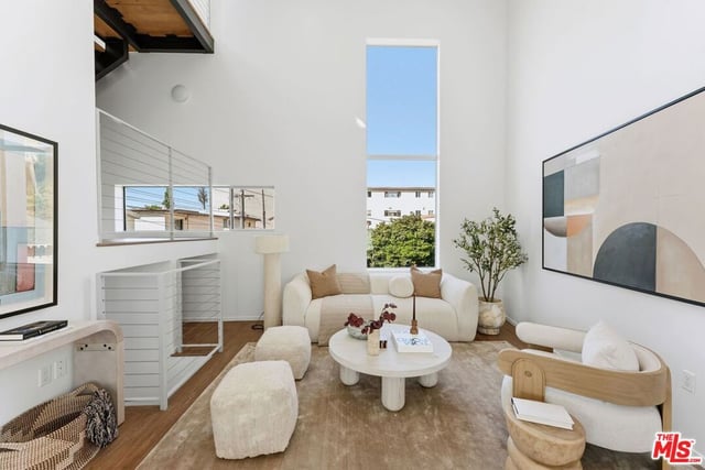 1244 14th Street E, Santa Monica, CA 90404 — photo 3 of 31