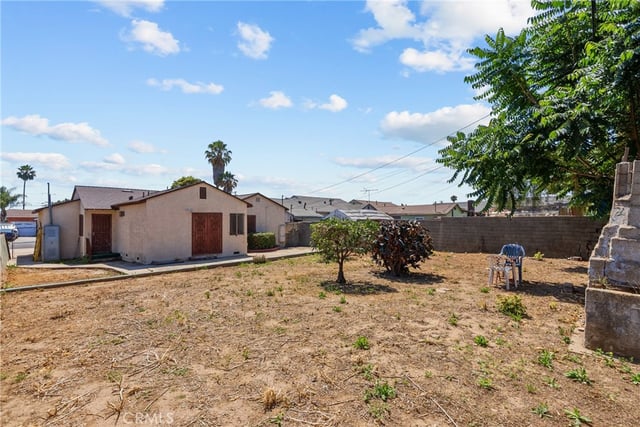 14609 S Cahita Avenue, Compton, CA 90220 — photo 23 of 33